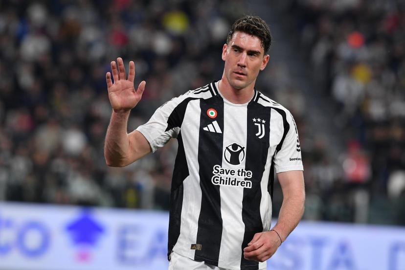 Vị thế mong manh của Dusan Vlahovic tại Juventus: Từ kỳ vọng đến bến bờ chia ly