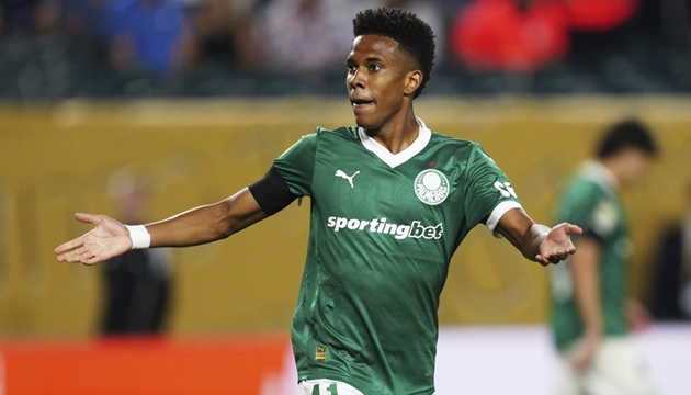 Estevao Willian: Tân binh Chelsea lập công ngay trận đấu đầu tiên, HLV hết lời khen ngợi