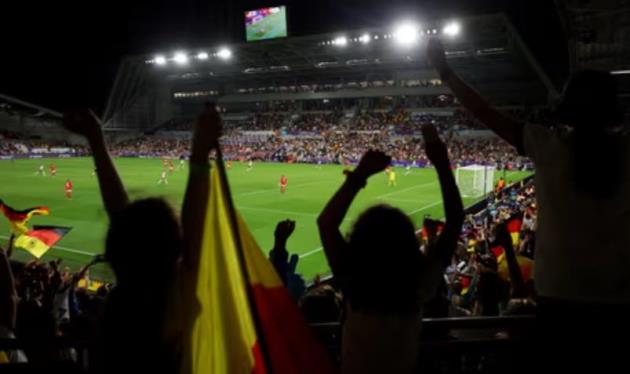 Sân vận động Gtech Community Stadium: Từ khát vọng đến hiện thực