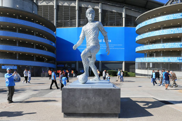 Sân vận động Etihad: Từ đường đua Commonwealth đến biểu tượng Manchester City