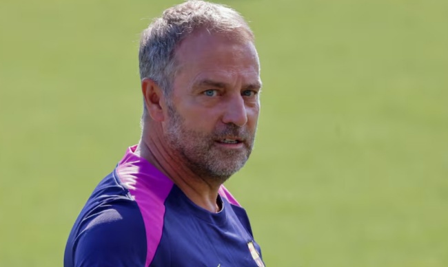 Barcelona công bố danh sách 30 cầu thủ tham dự tour du đấu châu Á