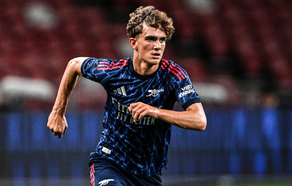 Thần đồng 15 tuổi Max Dowman tỏa sáng rực rỡ, mở ra tương lai tươi sáng cho Arsenal